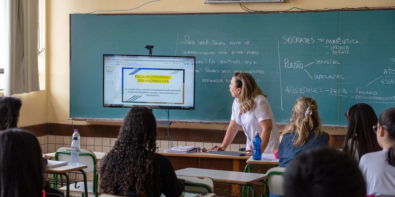 Rede estadual abre inscrições para contratar professores para Educação Profissional
