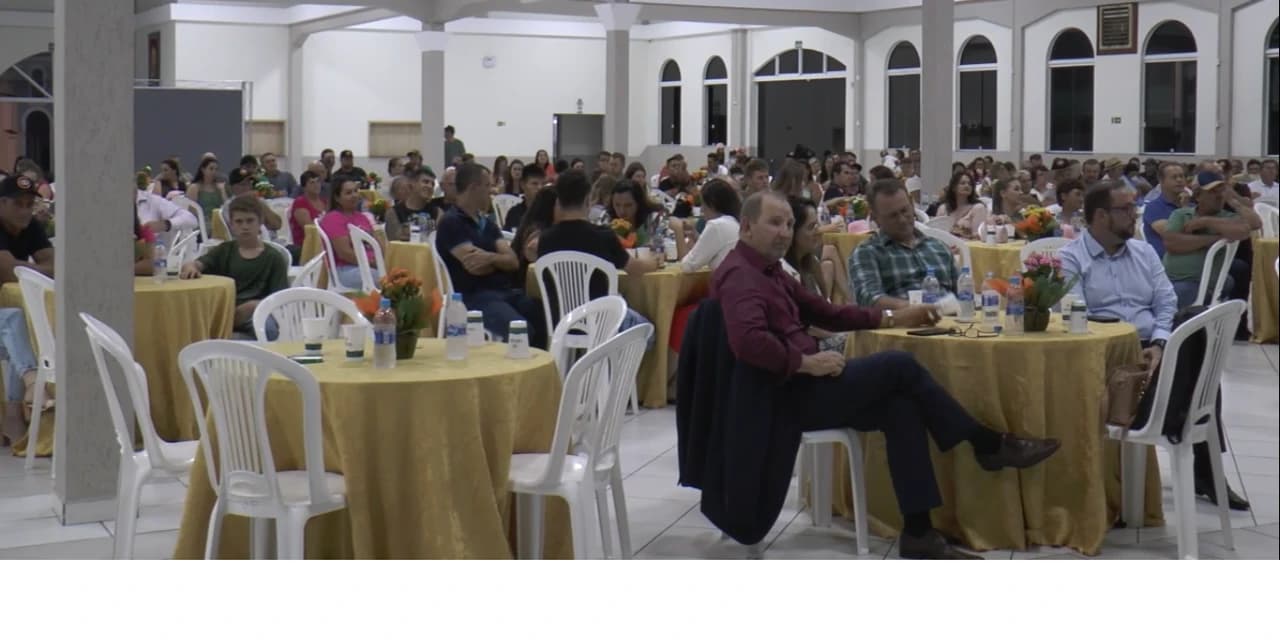 Cresol realizou assembleia em Prudentópolis. VÍDEO!