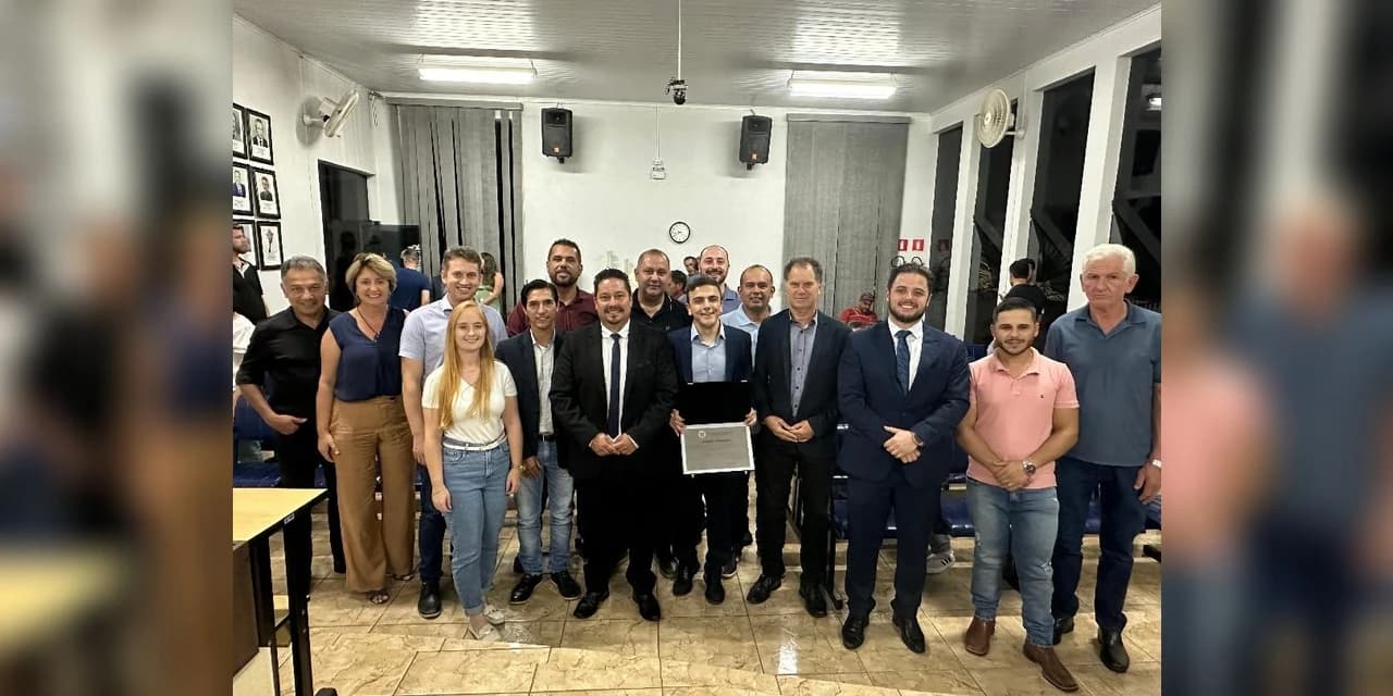 Aliel recebe título de Cidadão Honorário de Imbituva