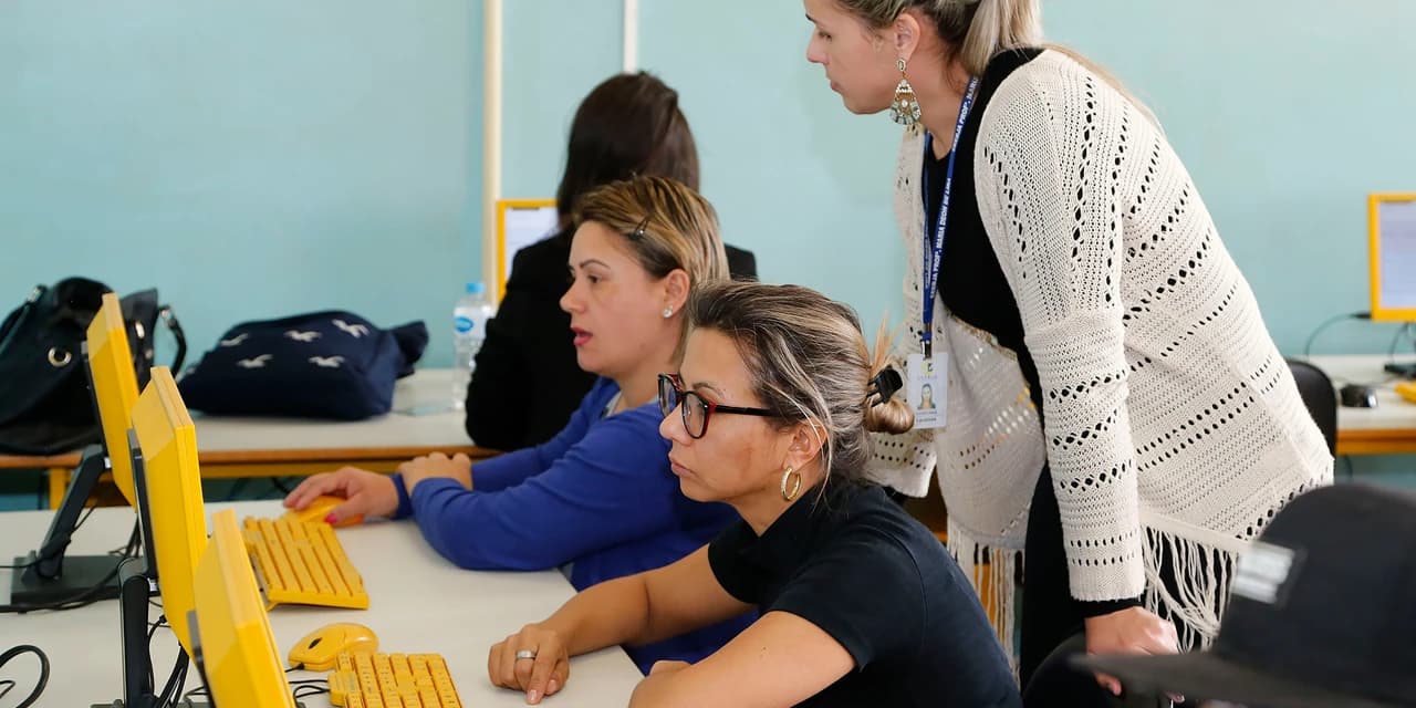 Estão abertas as inscrições para exames da EJA do Ensino Médio