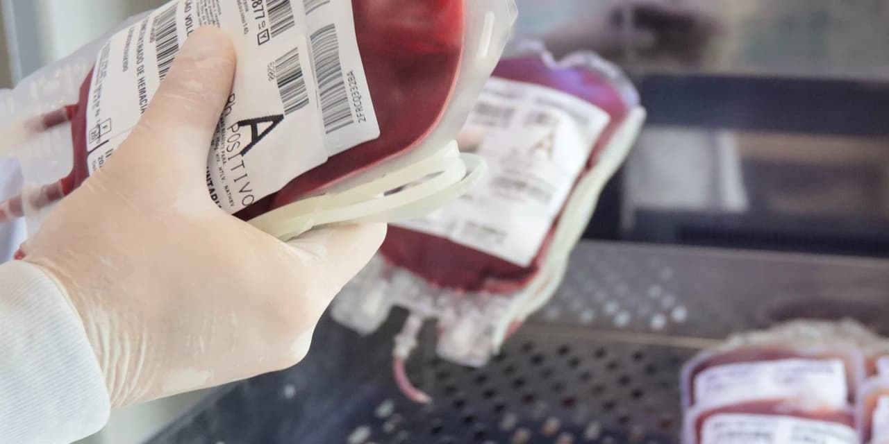 Paraná envia 300 bolsas de sangue para ajudar o sistema de saúde do Rio Grande do Sul