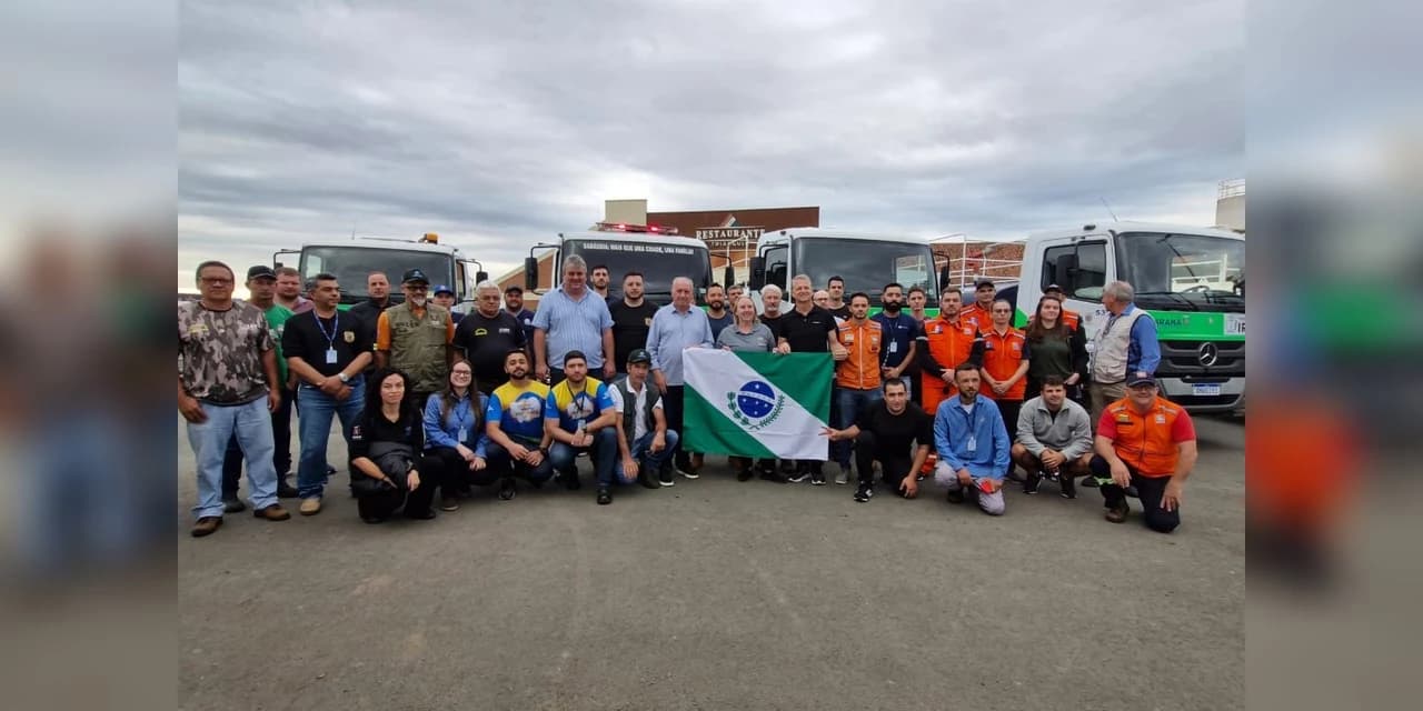 Com apoio de 11 caminhões-pipa, técnicos do IAT vão atuar por 10 dias no Rio Grande do Sul