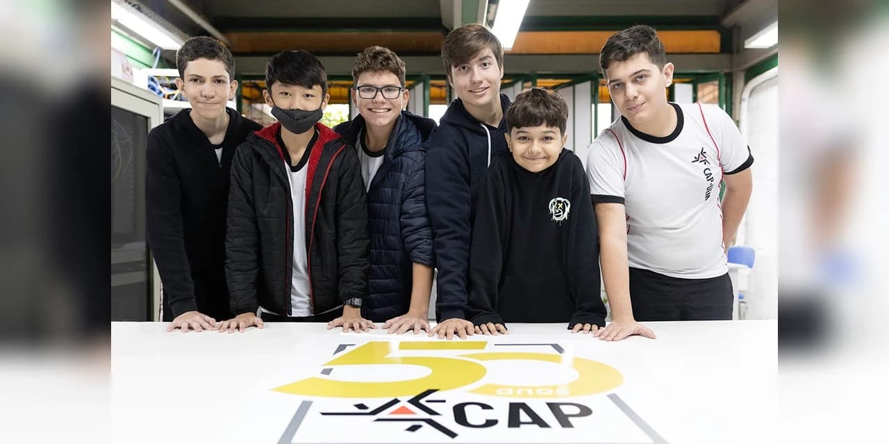 Colégio de Aplicação Pedagógica da UEM comemora 50 anos com ouro em Olimpíada