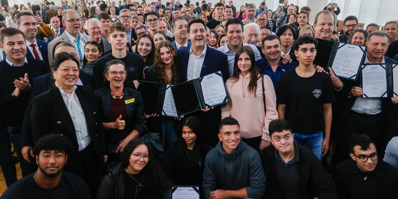 Governador lança projeto para estimular formação tecnológica de 3 mil alunos em 50 cidades