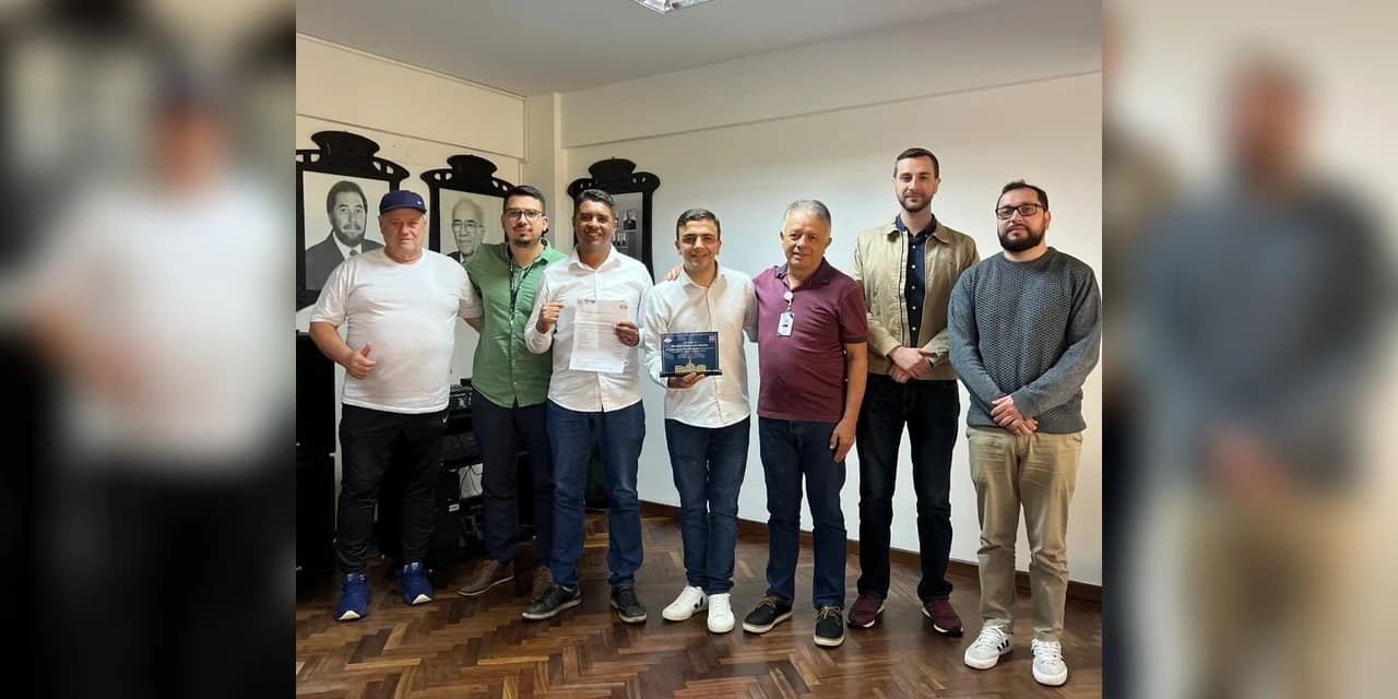 Aliel é homenageado por trabalho em prol da saúde e assistência social de PG