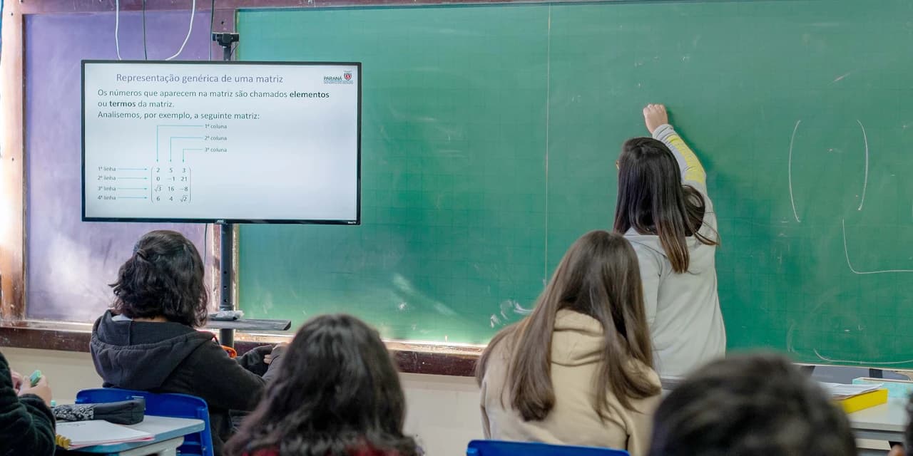 Governador anuncia convocação de mais 1.034 professores aprovados em concurso