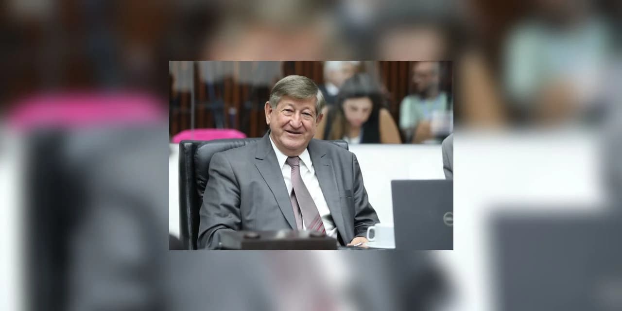 Assembleia Legislativa homenageia Renato Adur, idealizador do Paraná mais Cidades