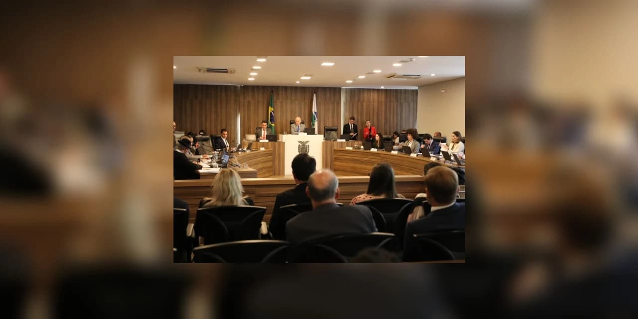 CCJ aprova proposta que cria Campanha Abril Laranja de prevenção contra a crueldade animal
