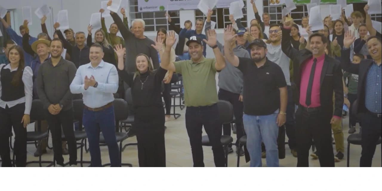 Prefeitura de Guamiranga realiza a entrega de 44 novos títulos de escritura para as famílias. VÍDEO!