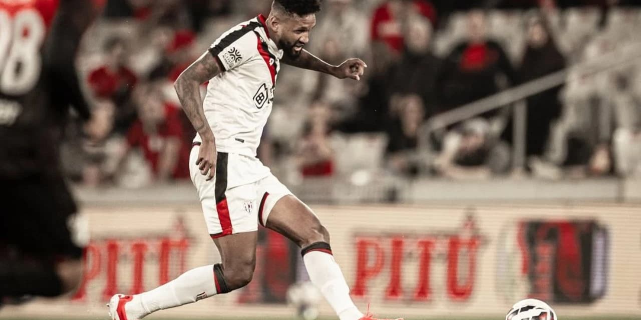 Athletico perde em casa e segue distante do G4 da Série B