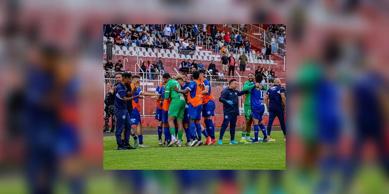 Foz vence o Batel novamente e avança para a semifinal da Segundona Sanepar