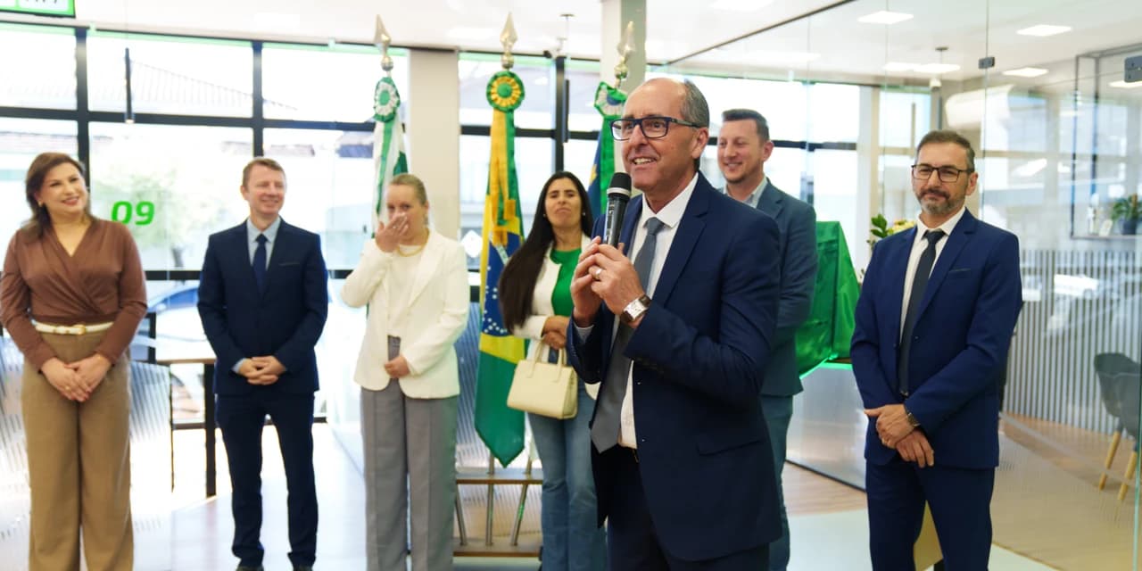 Sicredi Centro Sul PR/SC/RJ reinaugura agência em Rio Azul com estrutura moderna e acolhedora