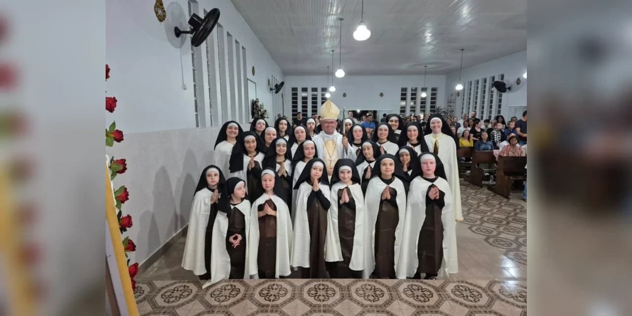 Comunidade de Rio de Areia, em Prudentópolis celebra o dia de Santa Teresinha com a presença do bispo Dom Amilton