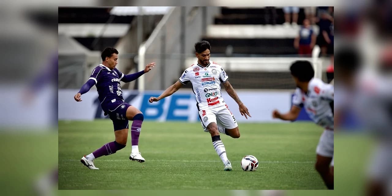 Operário sofre gol no fim e perde para o Remo em casa