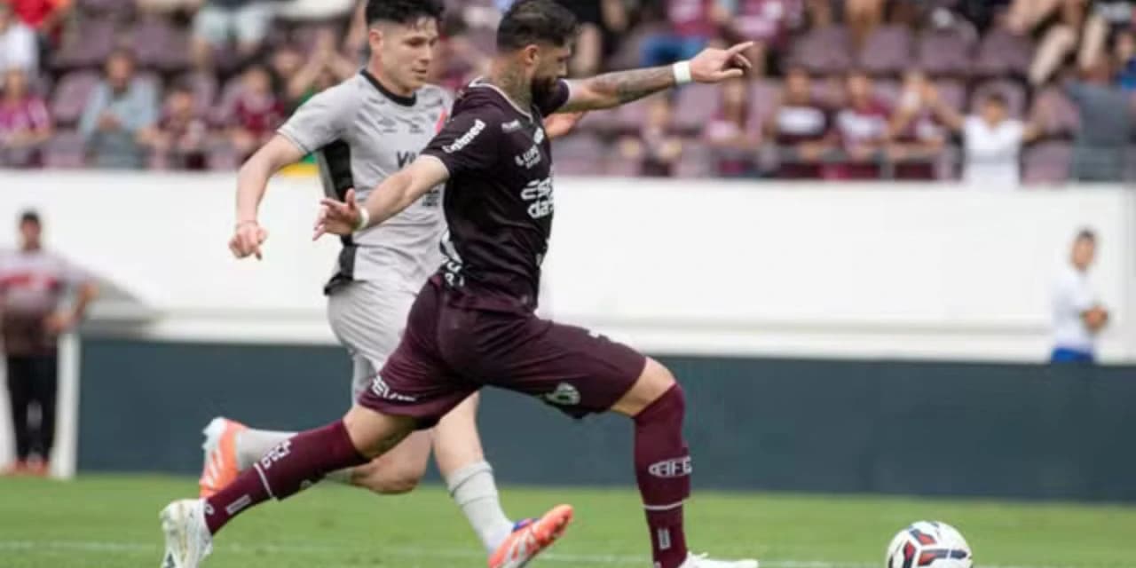 Athletico vira de forma dramática e fica a um passo do acesso na Série B