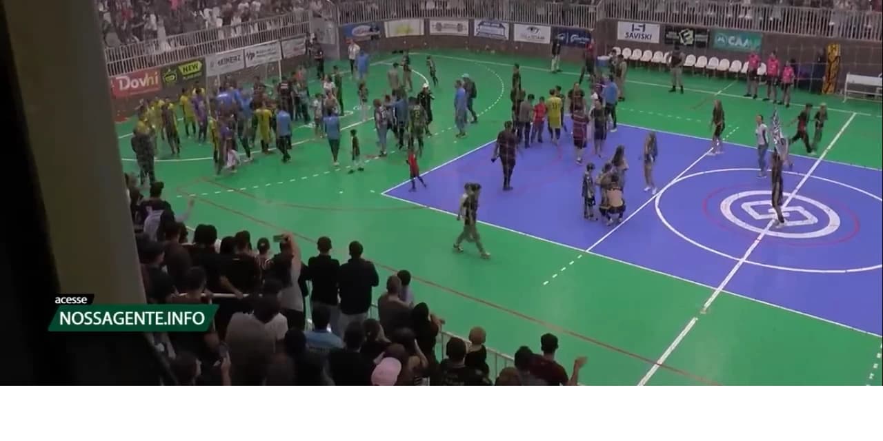 Assista os gols e a comemoração do Prude Futsal contra o Ibiporã. VÍDEO!