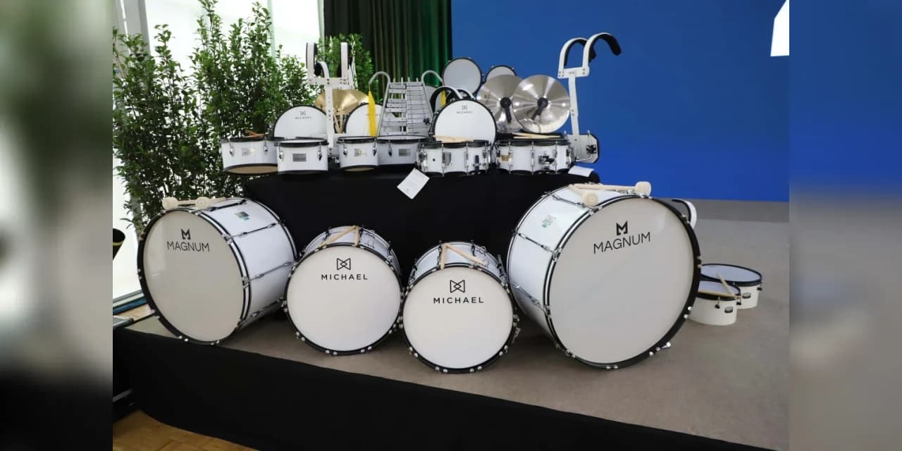 Governador Ratinho Junior entrega kits de instrumentos musicais para Prudentópolis