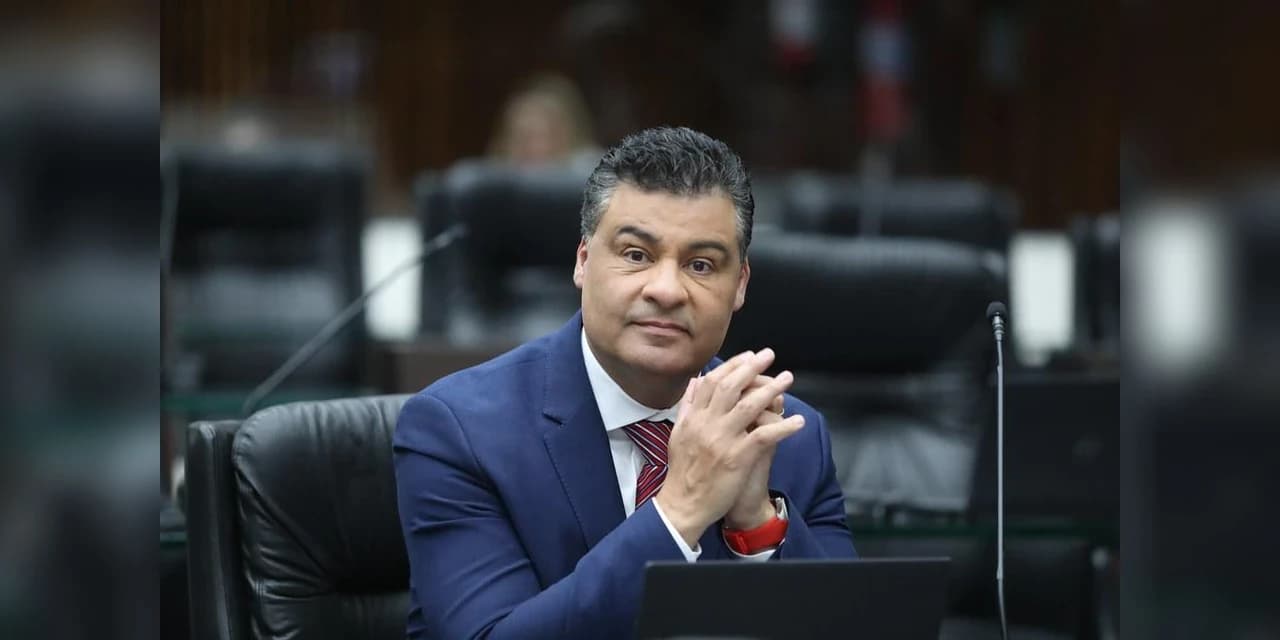Projeto de Rangel reconhece Operário Ferroviário como patrimônio histórico e cultural do Paraná