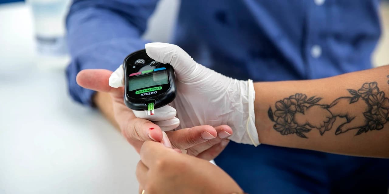 Secretaria da Saúde alerta para cuidados redobrados com o controle do diabetes no verão