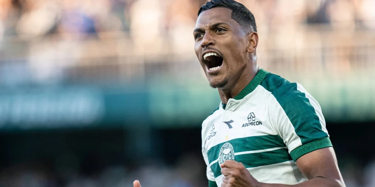 Coritiba bate o Atlético-MG no Couto Pereira pelo Brasileirão