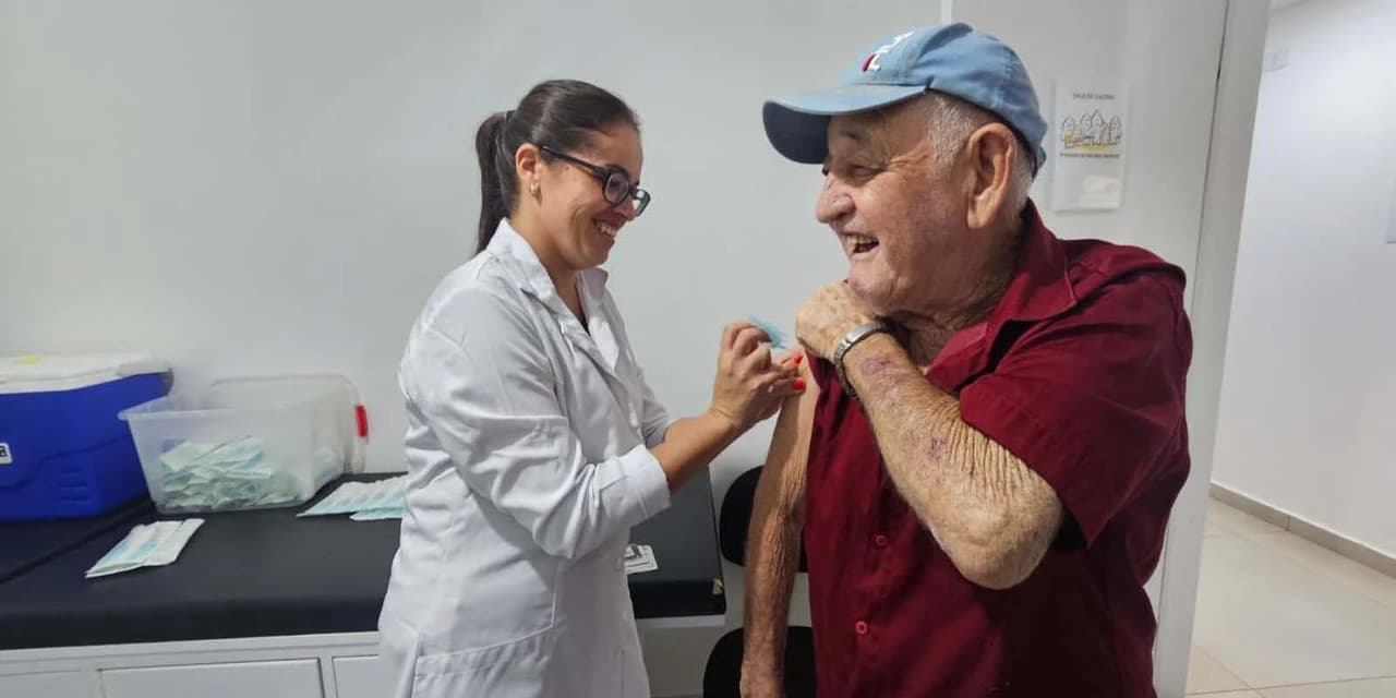 Vacinas contra gripe e Covid-19 são aliadas na prevenção de infarto e AVC