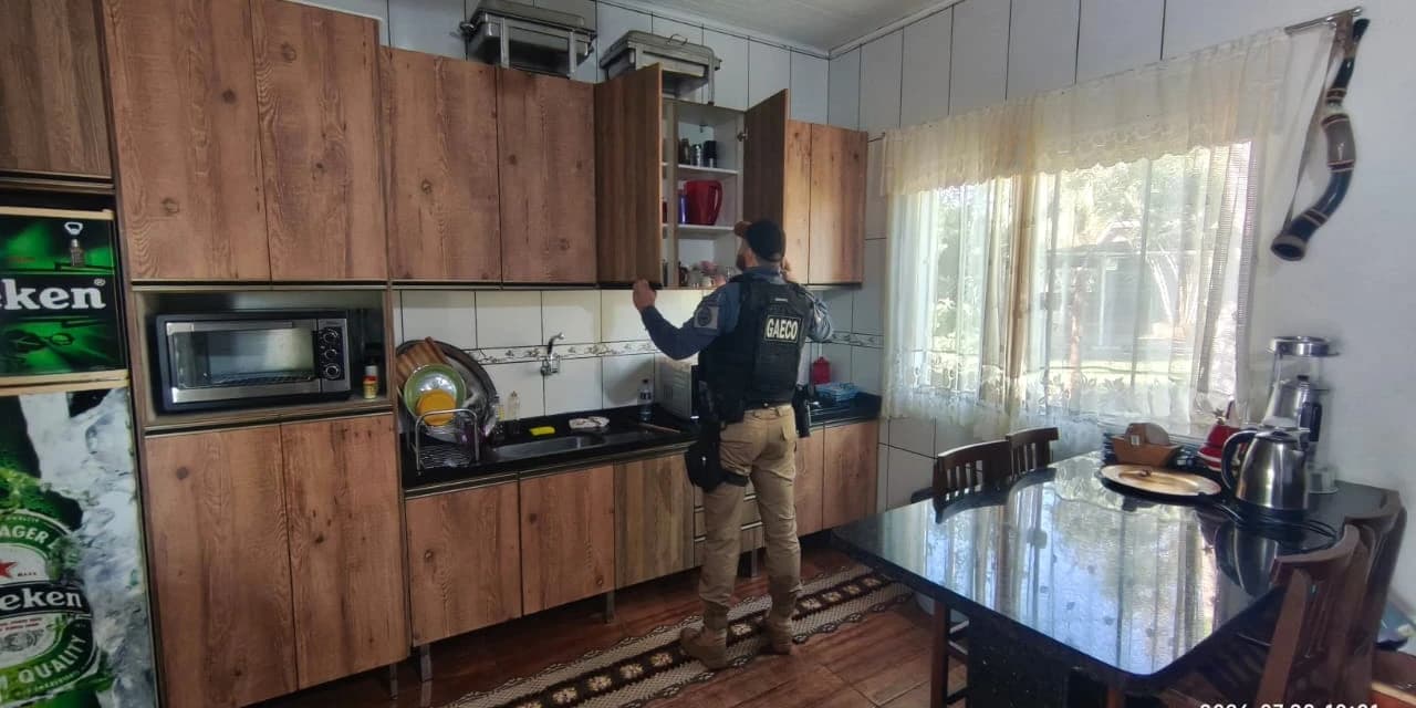 Gaeco deflagra Operação Paralelo Infame para apurar crimes de lavagem de dinheiro e organização criminosa envolvendo policial civil e particulares