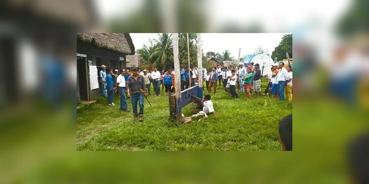 População amarra prefeito que não cumpriu promessas na Bolívia