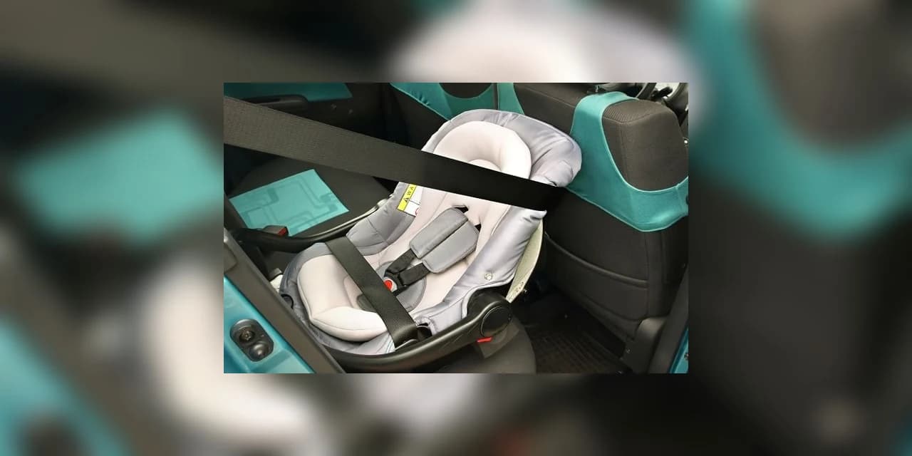 Casal vai à festa e é preso por deixar bebê de três meses sozinho dentro do carro, em Cascavel