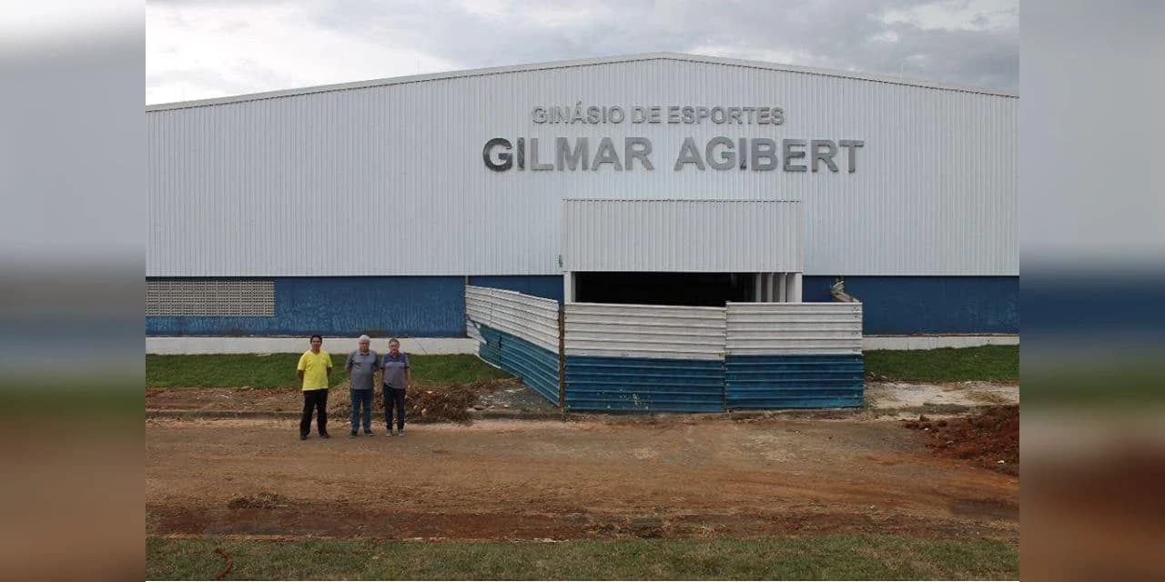 Chefe da Casa civil do Paraná vistoria obras em Prudentópolis