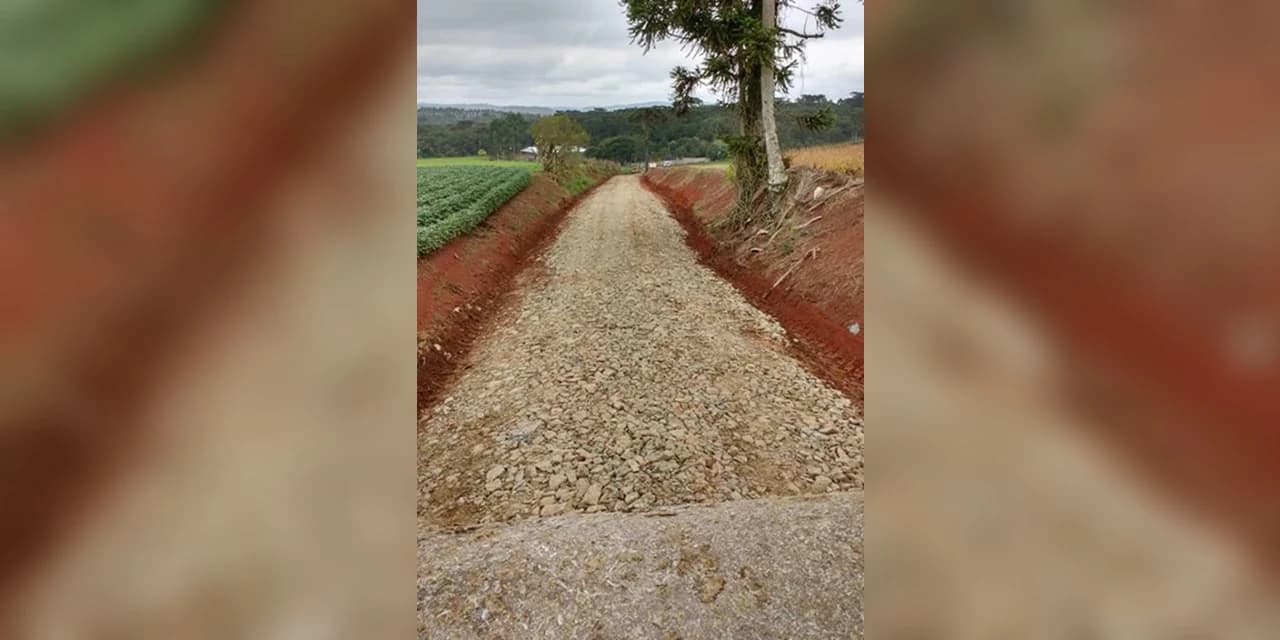 Secretaria de Transportes e Infraestrutura de Prudentópolis segue com várias frentes de trabalho.