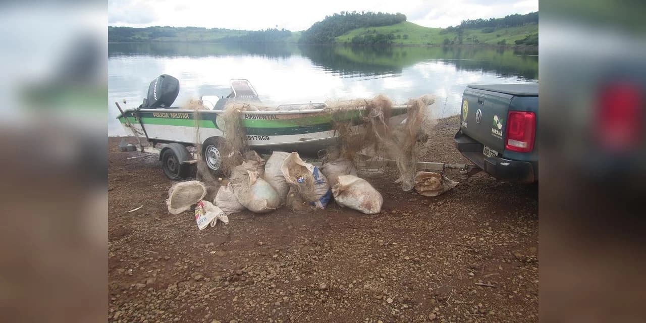 Polícia ambiental apreende material utilizado para pesca predatória no alagado