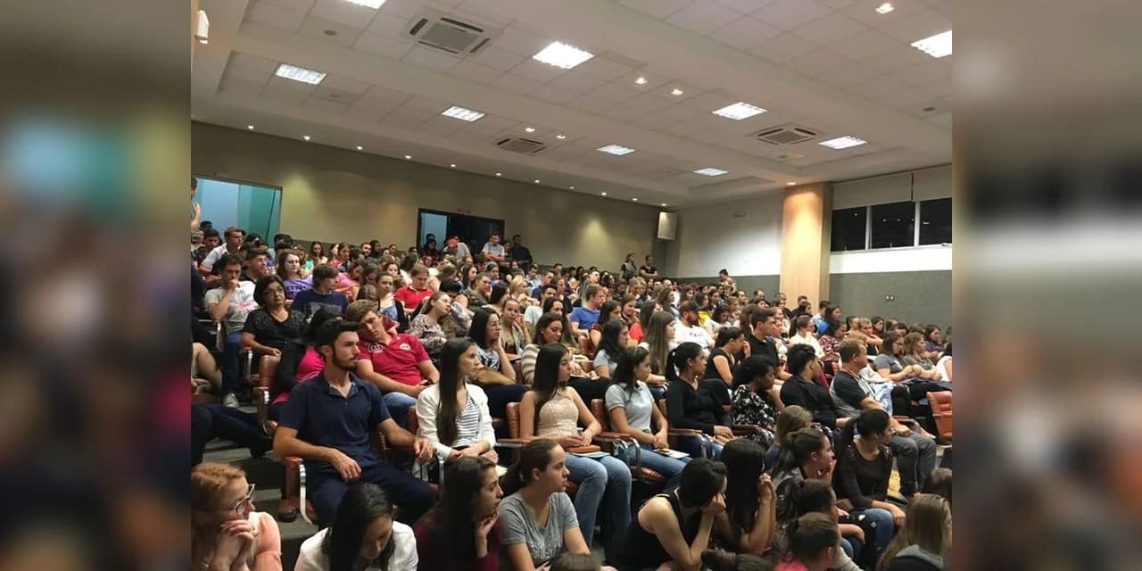 Palestra em comemoração ao Dia Mundial da Água é realizada em Prudentópolis.