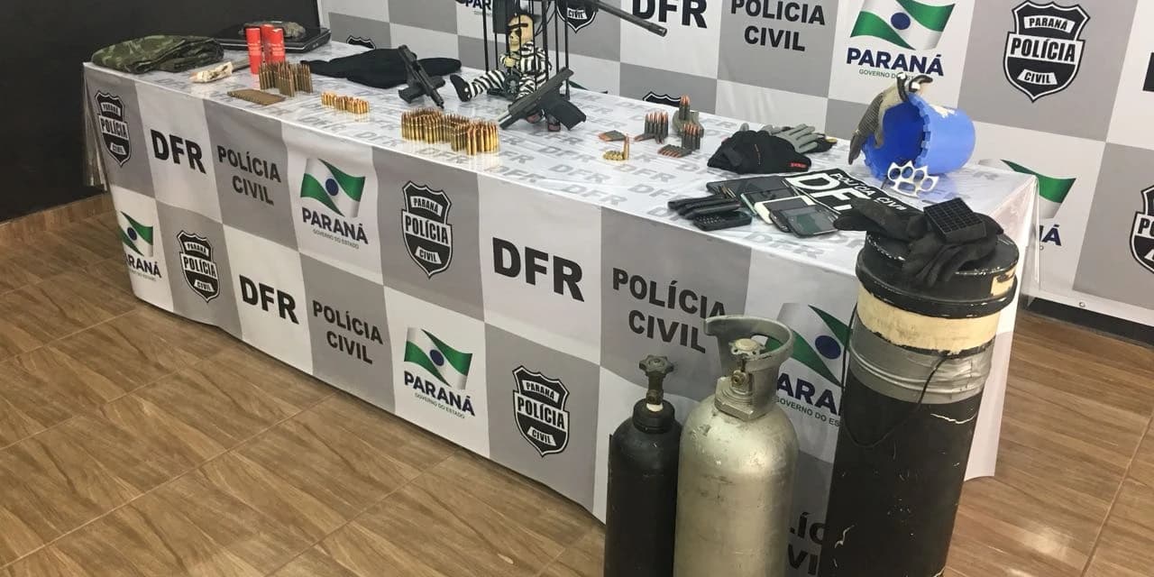 Dois homens são presos por posse de armamentos pesados em Ponta Grossa