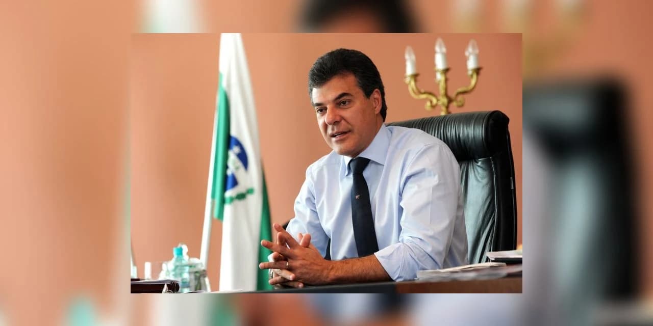 MP-PR pede que Richa devolva R$ 24 mil gastos durante viagem a Paris