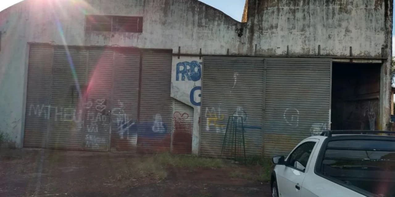 Divulgadas imagens de veículos e maquinários do PCC apreendidos pelo Gaeco
