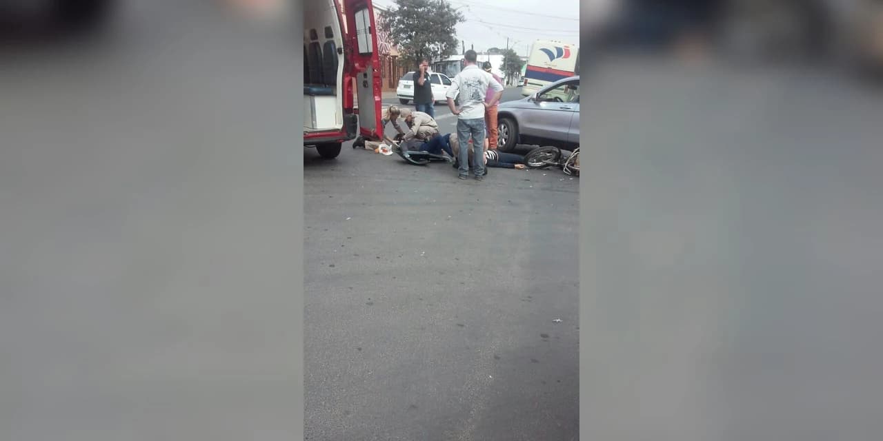 Acidente colisão auto x moto, mais um no cruzamento em frente aos bombeiros