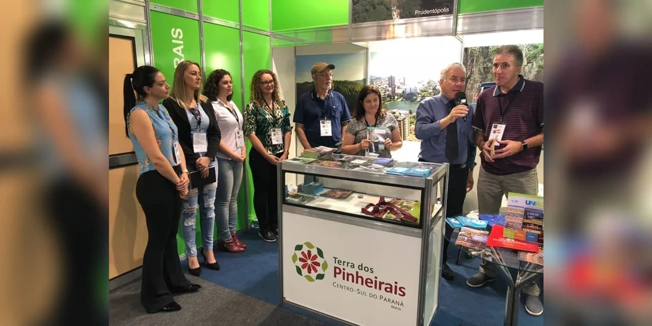 Prudentópolis participou do Salão Paranaense de Turismo em Curitiba.