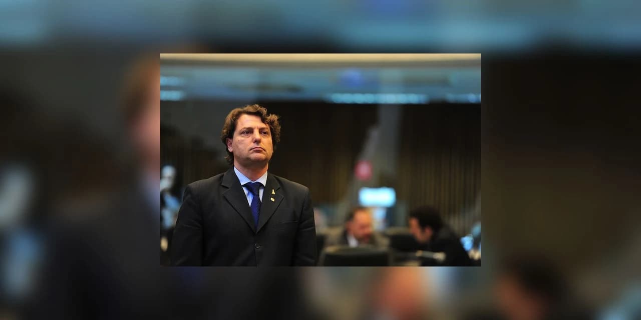 Proposta pelo deputado Anibelli, lei que prevê energia solar em habitações populares já está em vigor