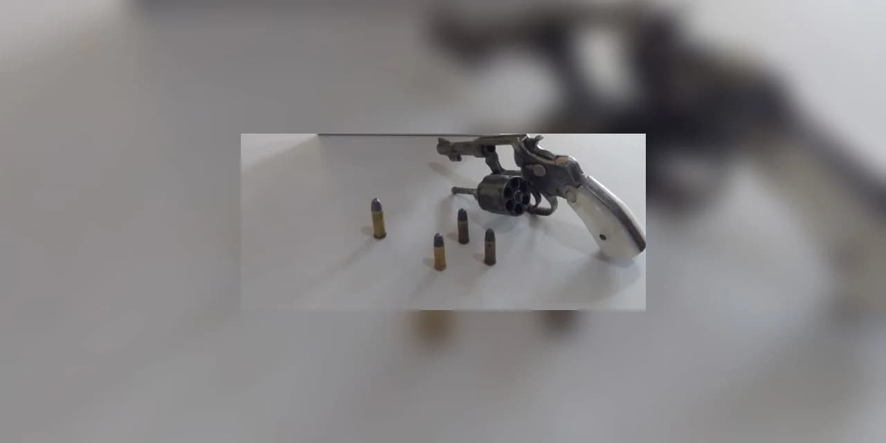 Em ação conjunta, policias militar e civil cumprem mandados de busca e apreensão em Ivaí