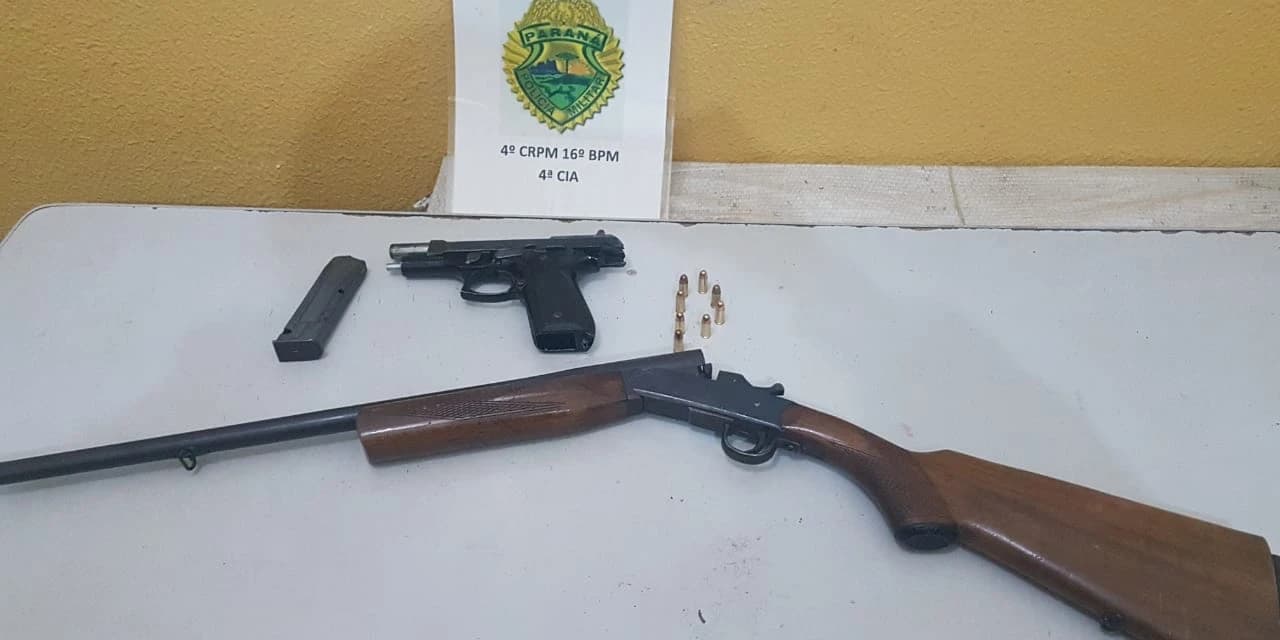 Homem é preso com armas após ameaçar esposa, filhos e funcionário em Prudentópolis