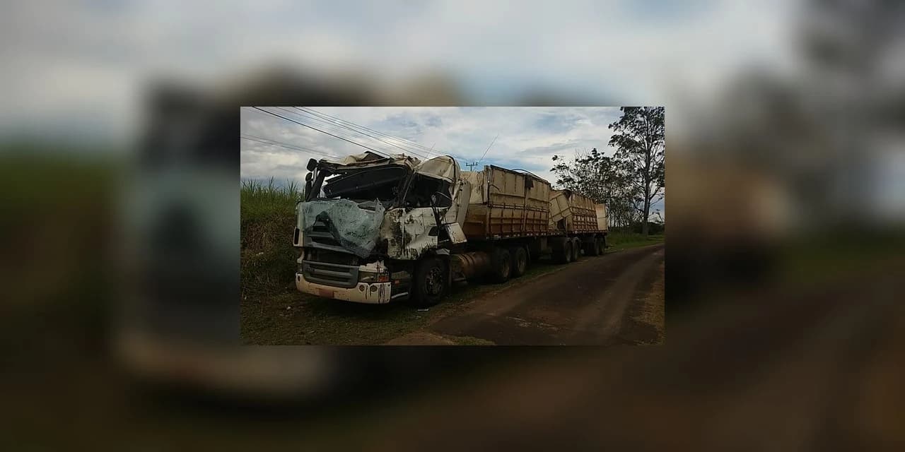 Acidente na PR-580 deixa uma pessoa morta e outras duas feridas