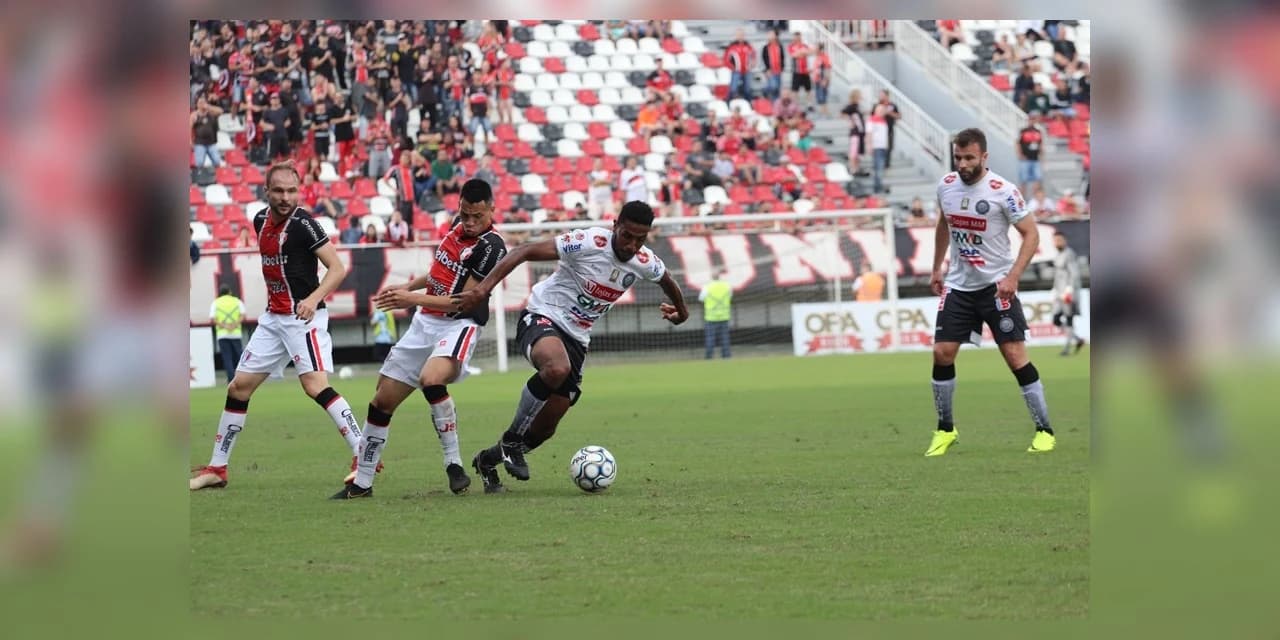 Operário vence Joinville fora de casa e segue na liderança da Série C