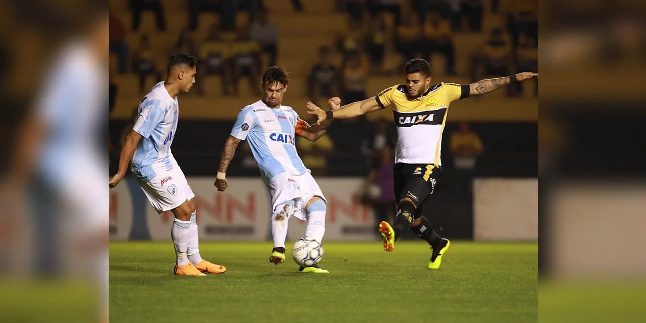 Fora de casa, Londrina perde de virada para o Criciúma no final