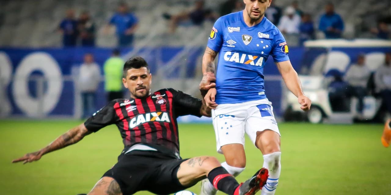 Atlético perde de virada para o Cruzeiro e pode terminar rodada em último