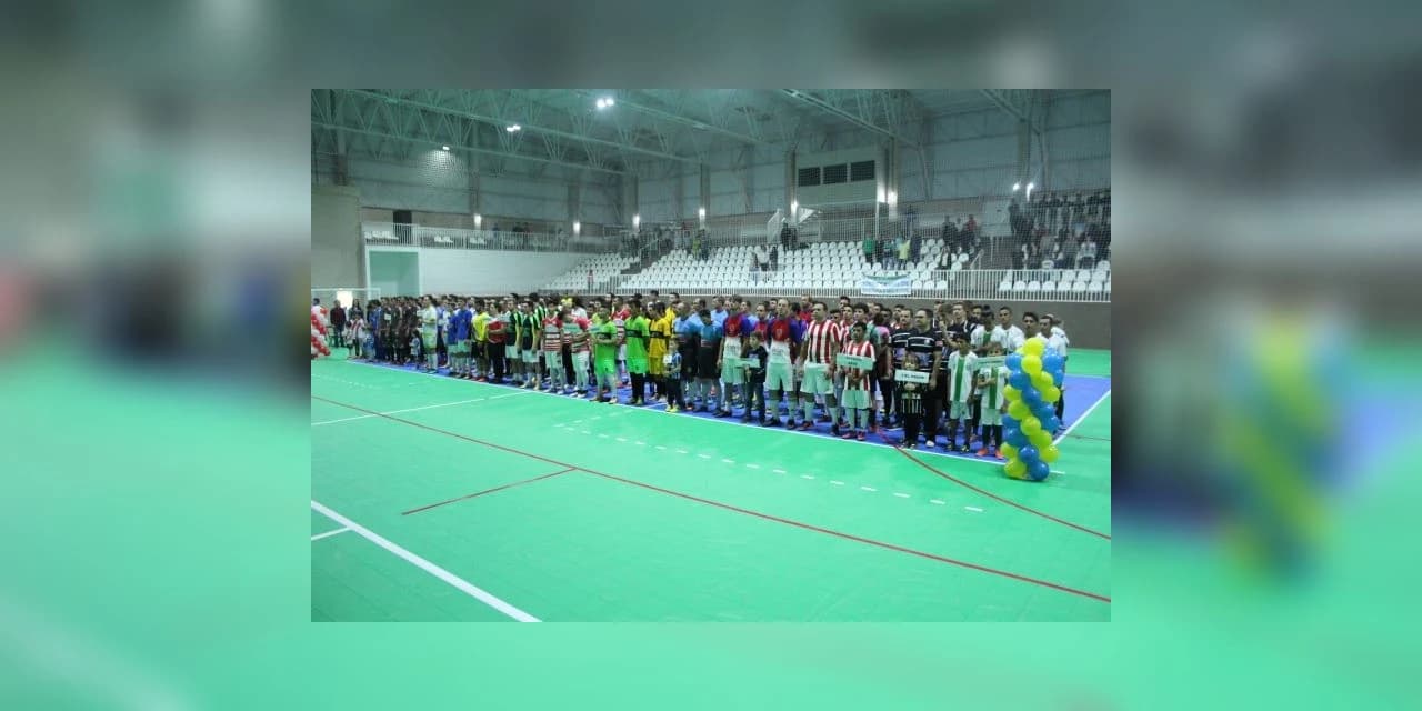Abertura da Copa Miguel Kuss Filho foi marcada por homenagens em Prudentópolis.