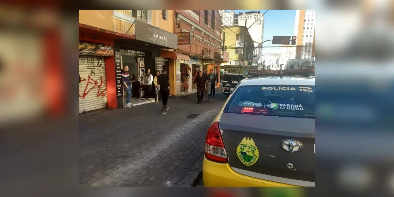 Hóspede matou gerente de pensão após surto no Centro de Curitiba, diz polícia