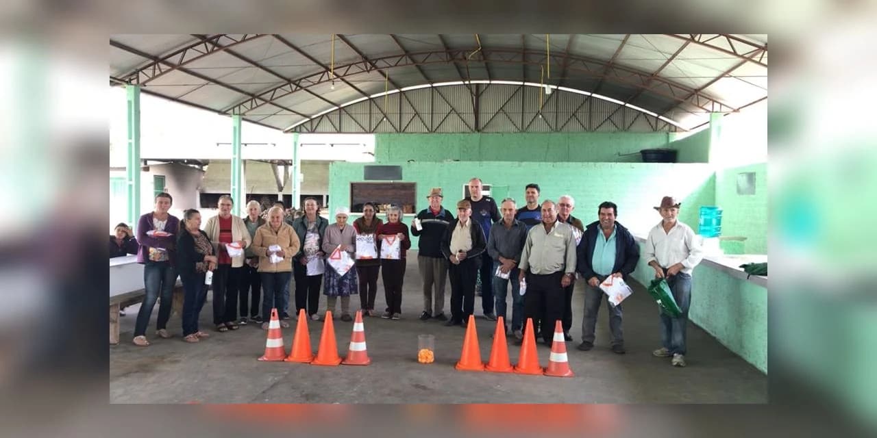 Dia da Pessoa Idosa é realizado na comunidade de Linha Paraná.