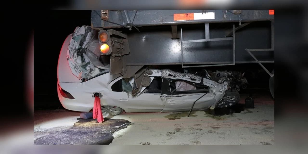Padre de Foz do Iguaçu morre após bater carro na traseira de caminhão na BR-277