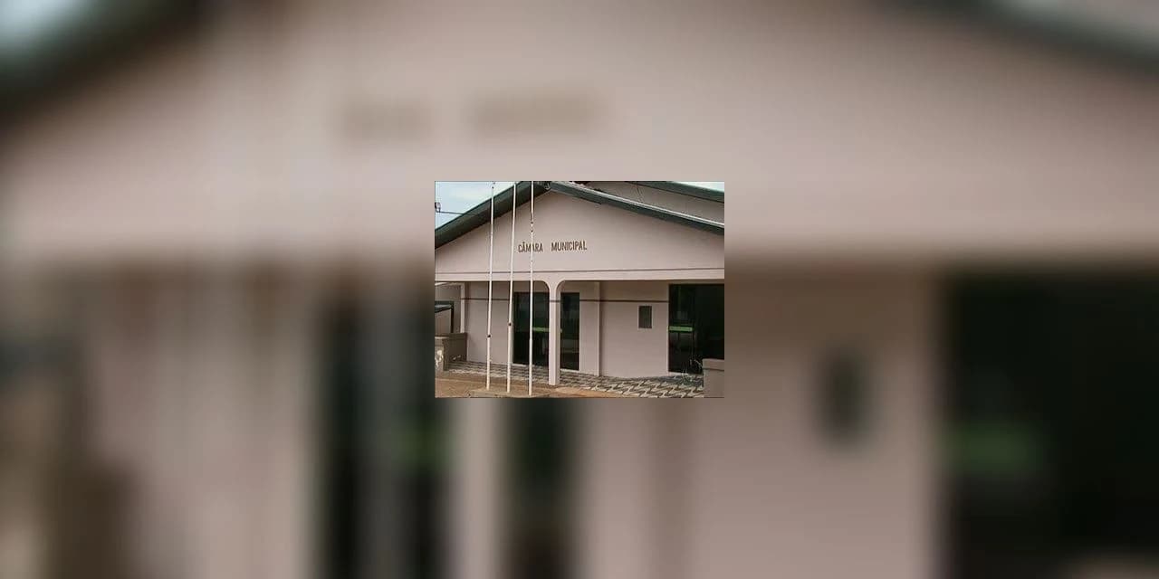 Justiça atende pedido do MPPR e determina que Câmara Municipal suspenda pagamento de subsídios a vereador afastado