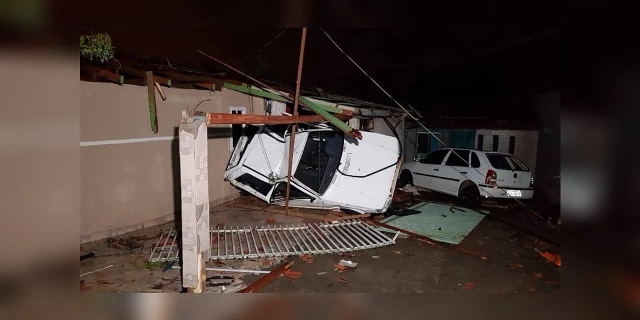 Moradores relatam tornado em Itaperuçu; ventos provocaram mortes e destruição